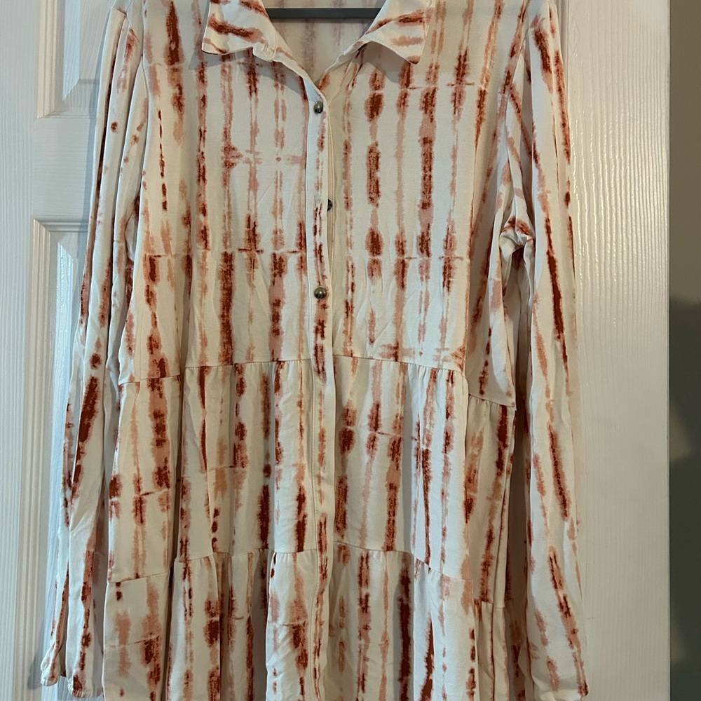 New Directions Red and White Tie-Dye Shirt